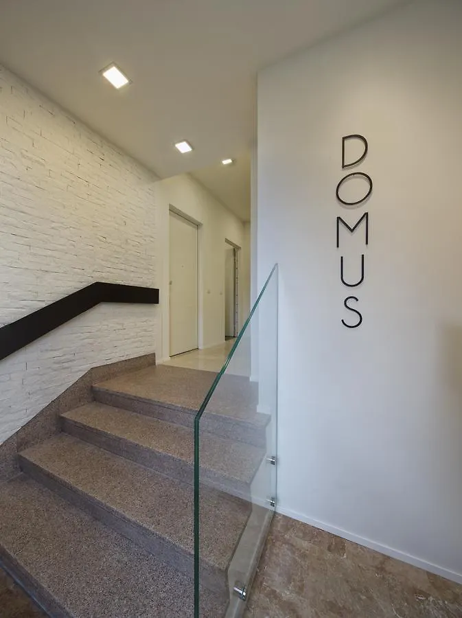 Suite Vogue Stazione Voghera Apartment